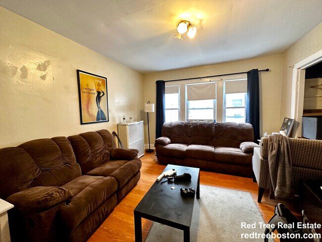 Photo - 9 Radnor Rd Unit 1