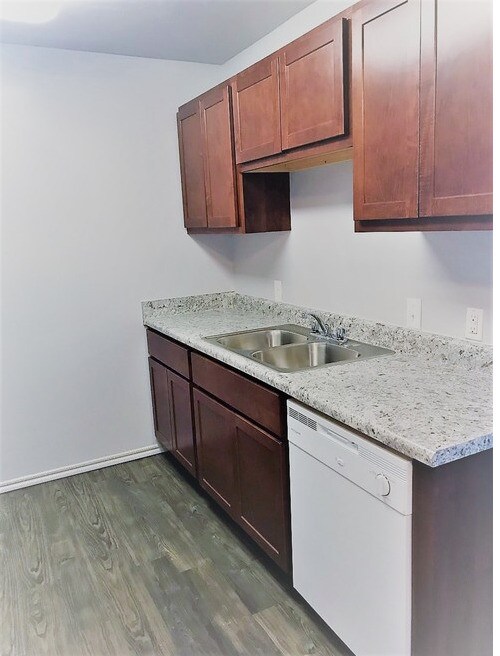 Photo - Clinton Rentals