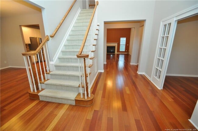 Photo - 2105 Roland Glen Rd