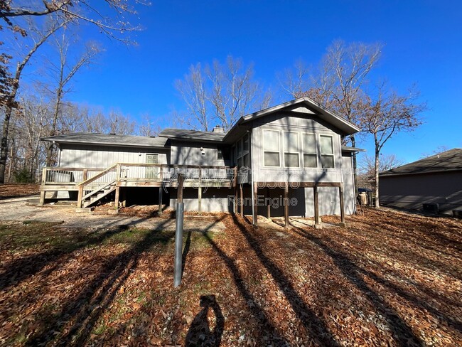 Photo - 12 Sunderland Dr