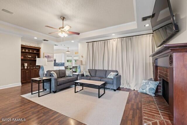 Photo - 210 Revere Dr