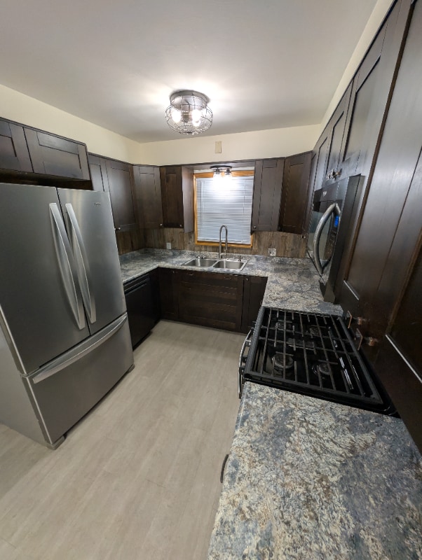 Photo - 1805 Ohm Ave Casa