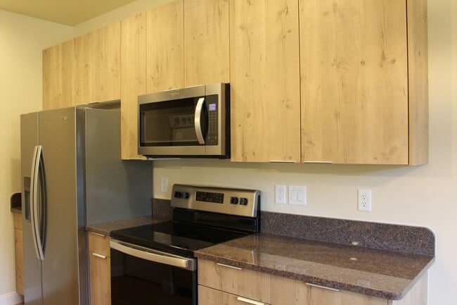 Photo - Newer 2 bed / 2 bath Bison Cove Condo Unidad A6