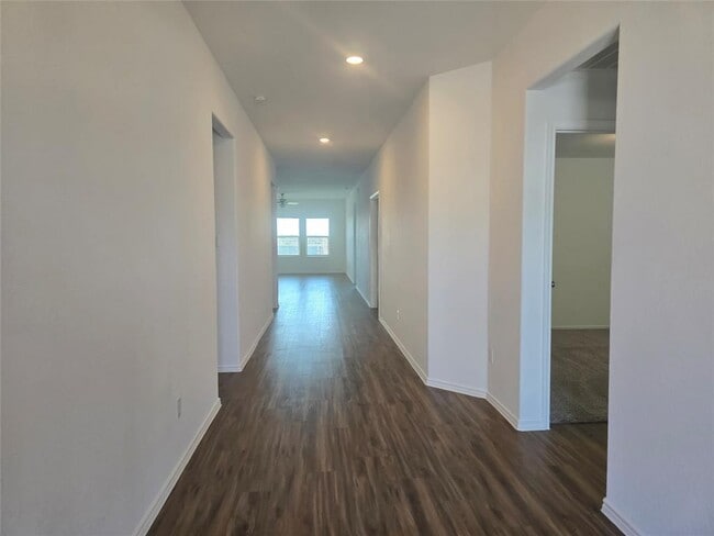 Photo - 410 Bluejack Wy