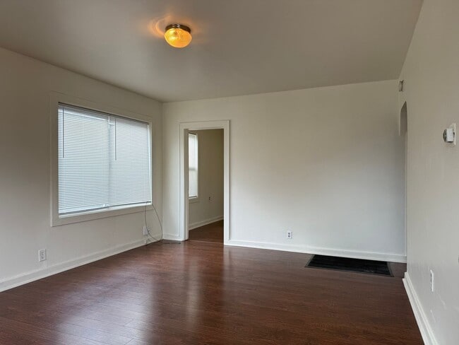 Photo - Thirteenth 2104 &amp; 2102 Unit 2102