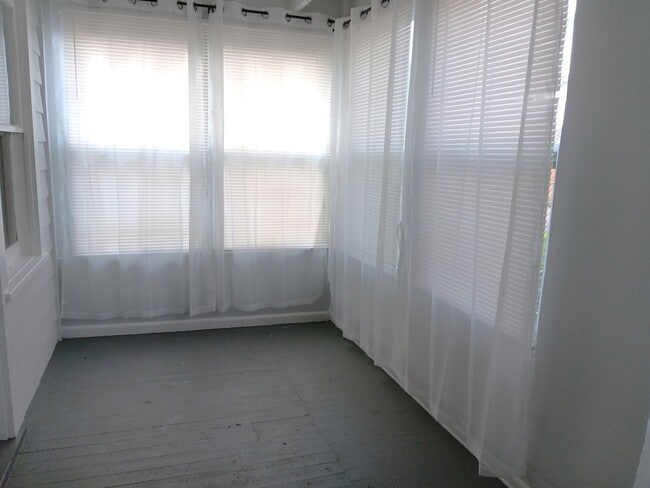 Photo - So darn cute - large studio close to downtown St Pete