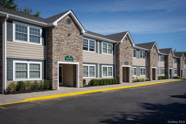 Photo - 311 W Main St Unidad 12