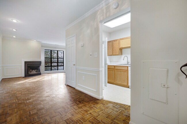 Photo - 1669 Park Rd NW Unit #G