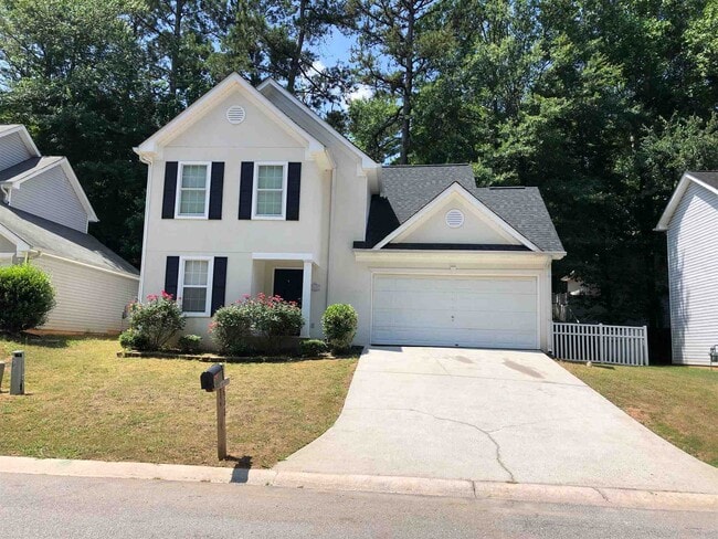Building Photo - 638 N Fairfield Dr