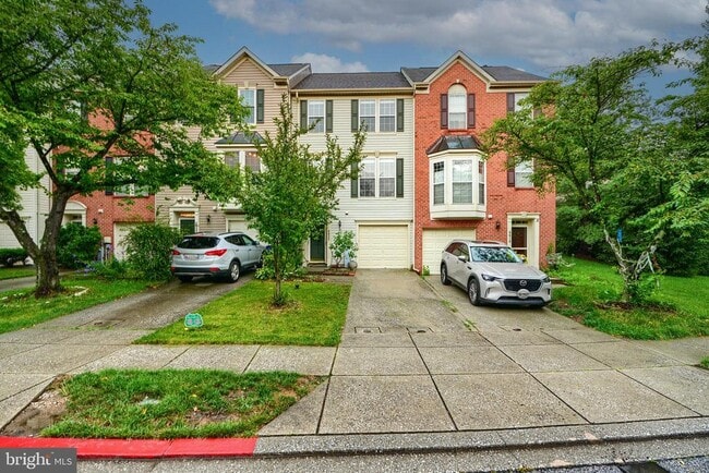 Building Photo - 8820 Papillon Dr Rental