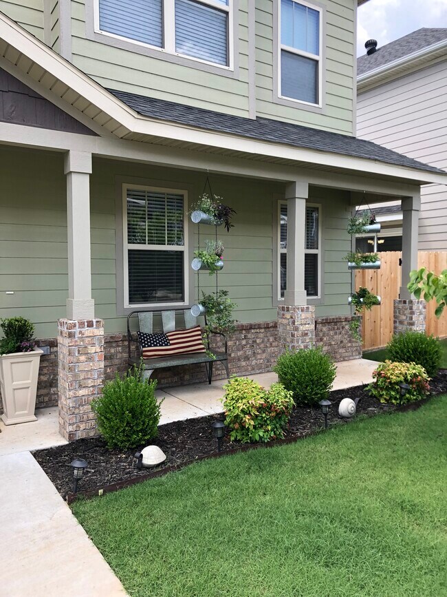 Photo - 3810 W Pawnee Rd