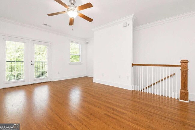 Photo - 5490 Glenridge Park NE