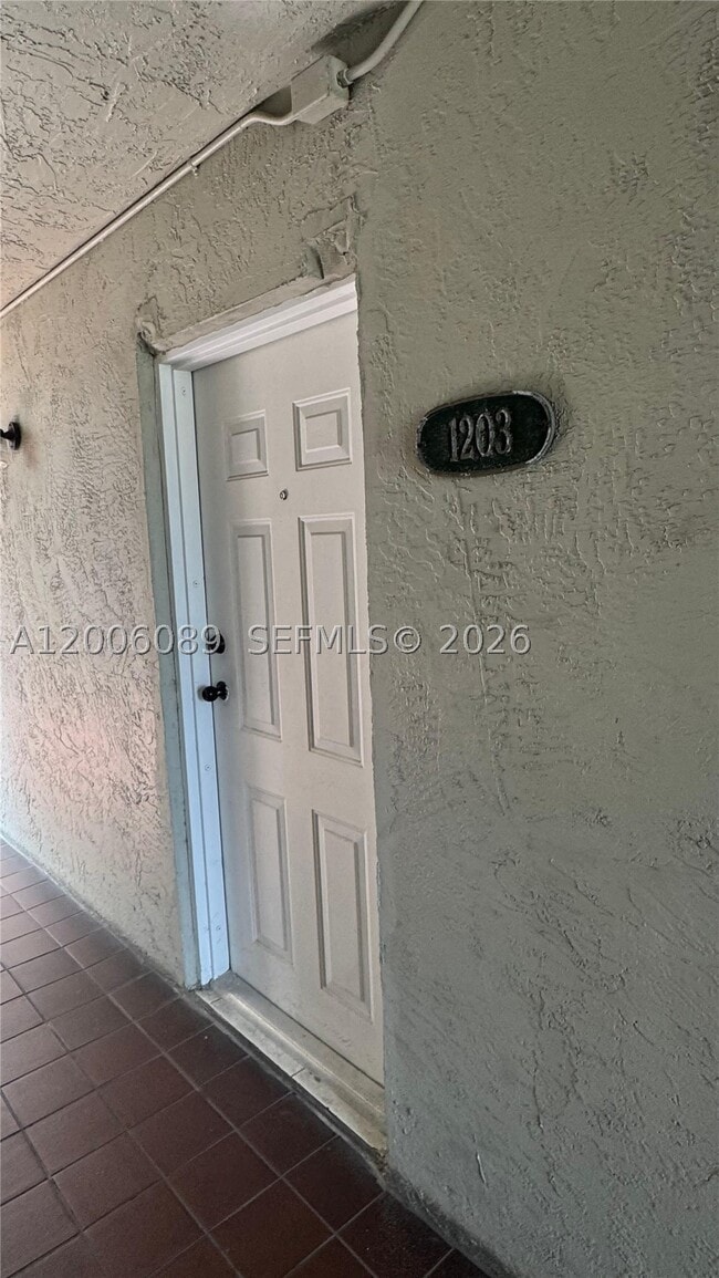 10090 NW 80th Ct Unit 1203