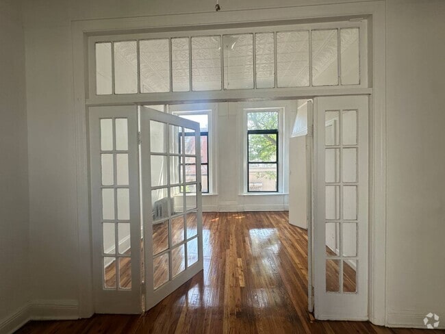 Building Photo - 33 Woodhull St Rental