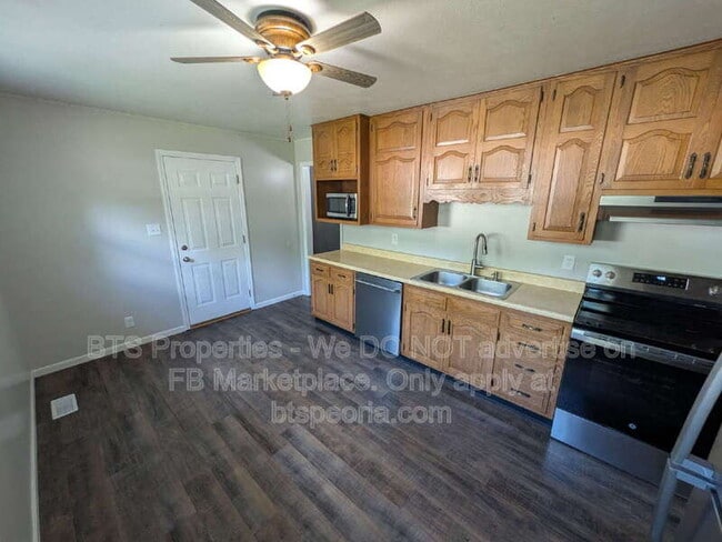 Photo - 306 Parkview Dr