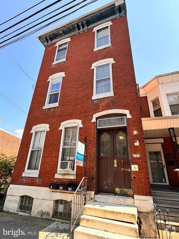 Building Photo - 4924-26 Parrish St Rental