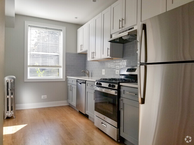 Building Photo - 1919 W Winona St Unit 1 Rental