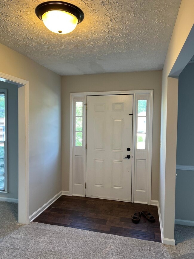 Photo - 700 Cirrus Ct