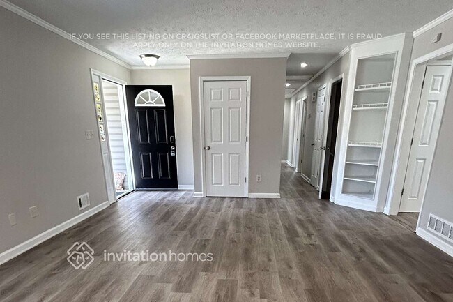 Photo - 5013 Evelyn Way