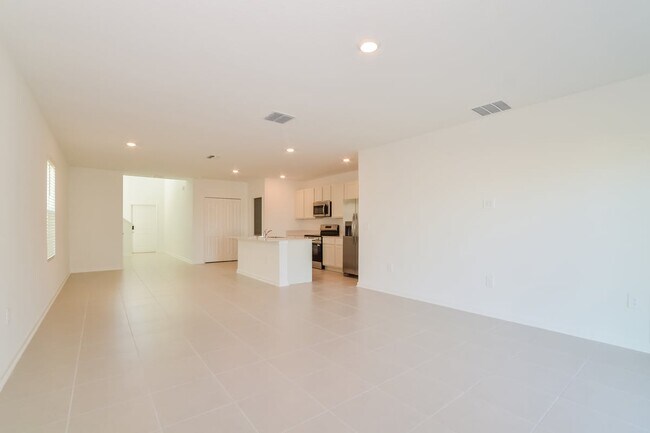 Photo - 4005 Old Ml Rd