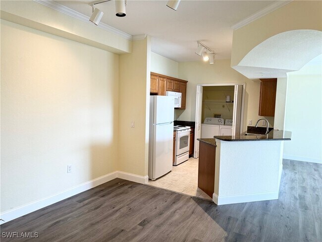 Photo - 12936 Violino Ln Unit 306