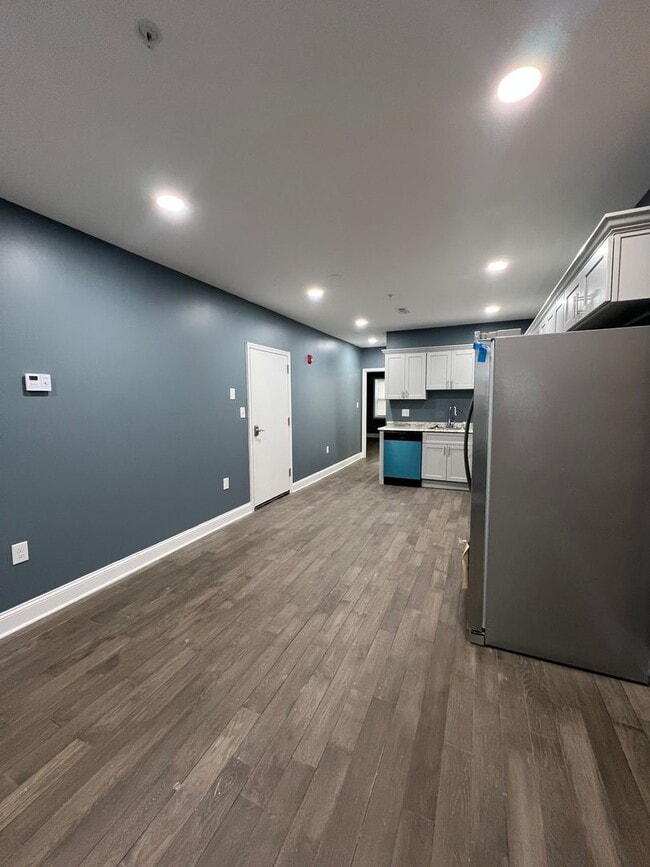 Photo - 2020 McCulloh St Unidad 2