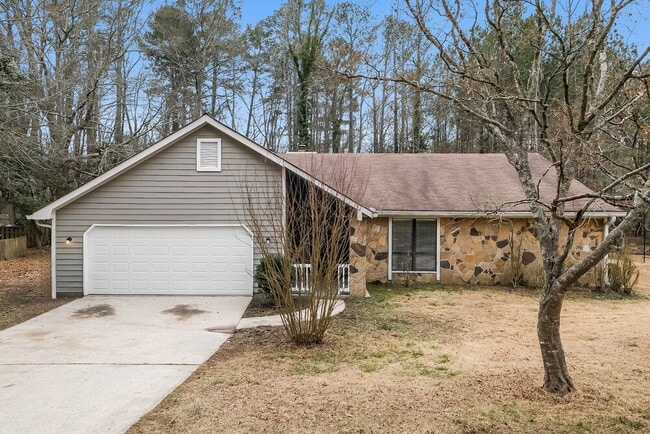 Building Photo - 8983 Habersham Dr