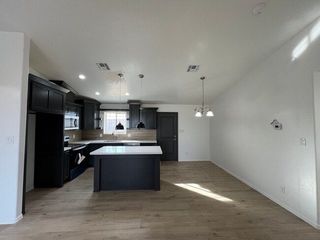 Photo - NEWER 3 BEDROOM HOME!