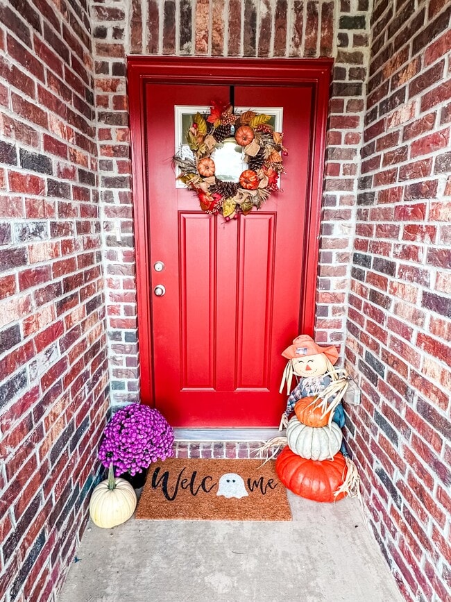 Entrada - 6900 SW Whitmarsh Rd