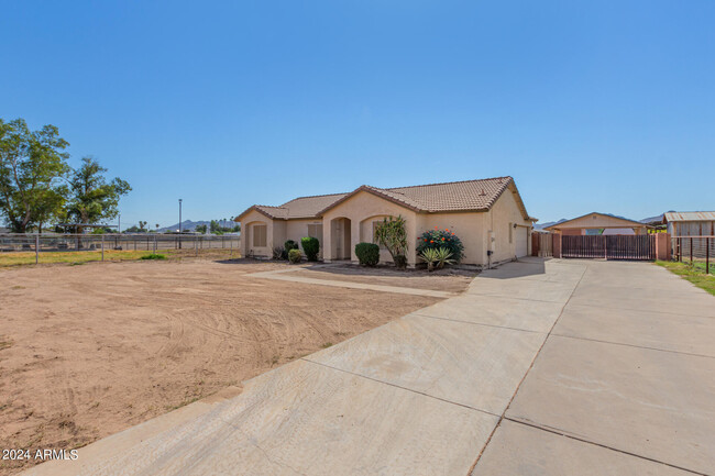 Photo - 18231 E San Tan Blvd House