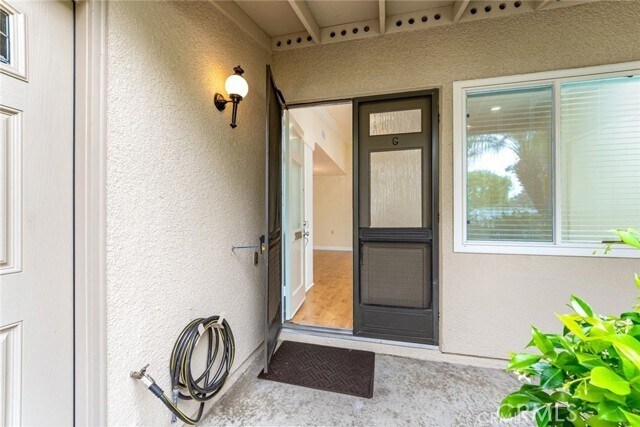 Photo - 707 Avenida Majorca Casa