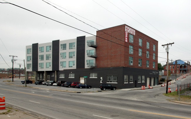 z-012226-Laurel House Lofts