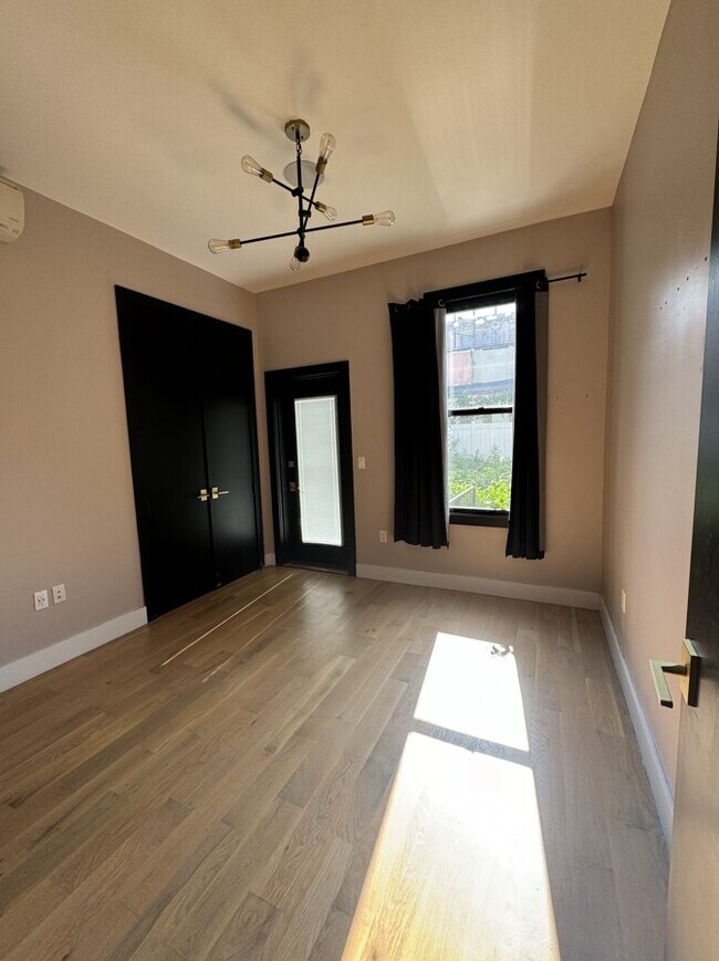 Photo - 174 New York Ave Unit 1R