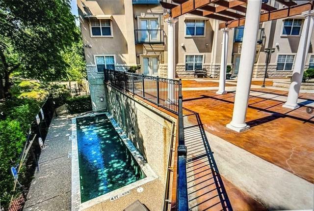 Photo - 3102 Kings Rd Unidad 3306 Rental