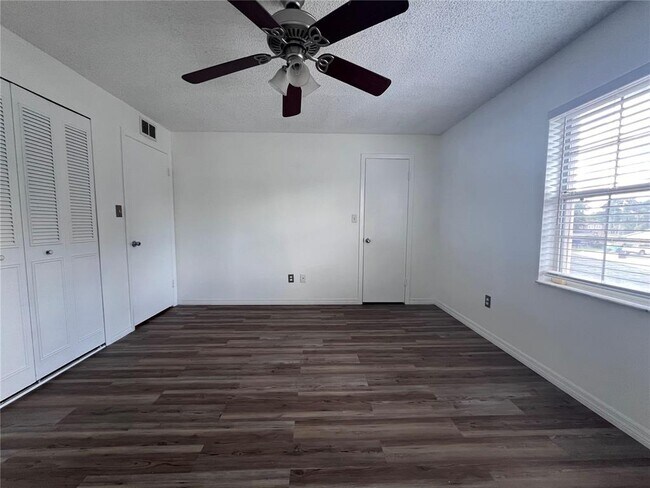 Photo - 33 E Princeton St