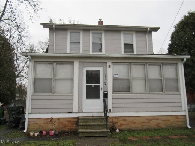 Building Photo - 118 W Glendale St