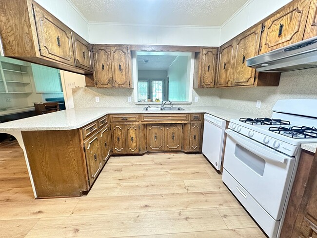 Photo - Close to Barksdale Air Force Base...