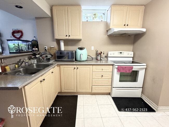 Building Photo - Modern 2-Bedroom Basement Apartment with In-Unit Laundry – Brampton Unit 2