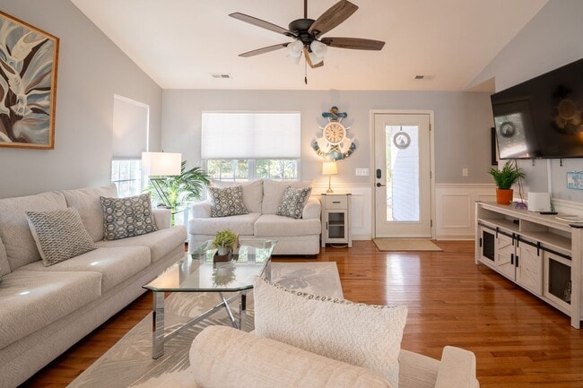 Photo - FURNISHED OFF-SEASON MONTHLY RENTAL FOR 2026