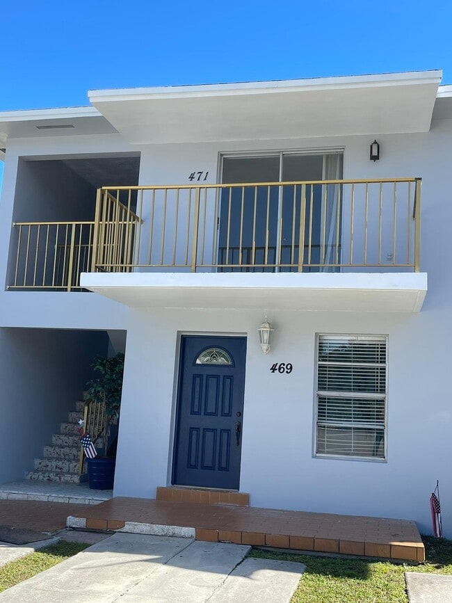 Photo - 471 NW 25th Ct Apartments Unit 471