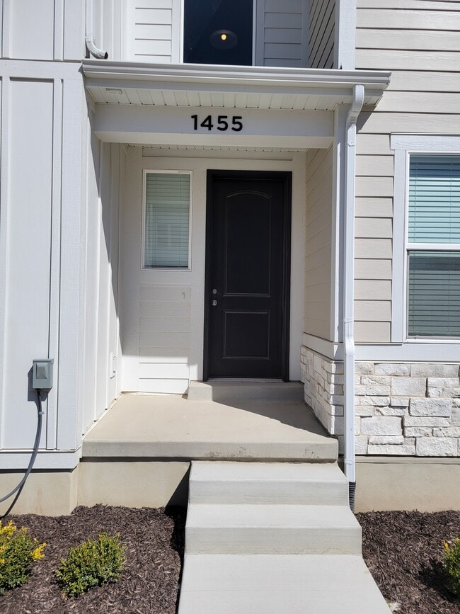 Photo - 1455 N 3860 W