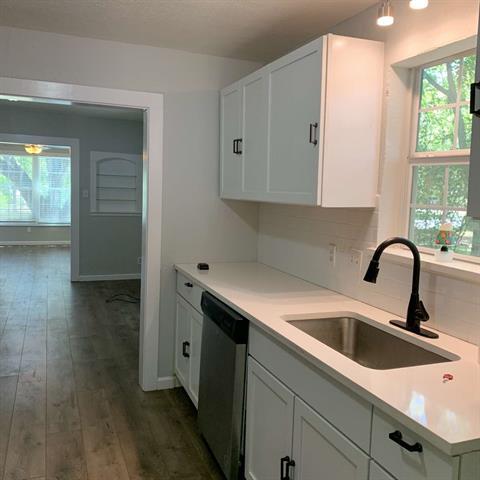 Photo - 507 E Heron St