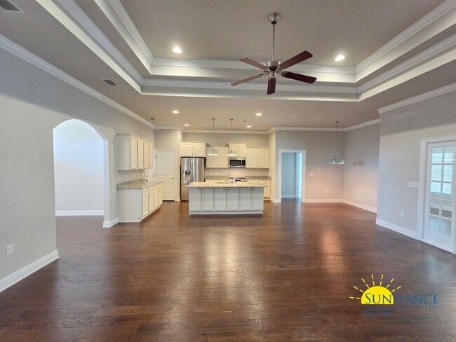 16 Viper Rd