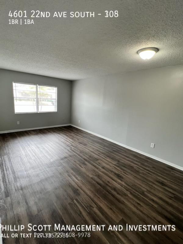 Photo - The Waverly Apartments