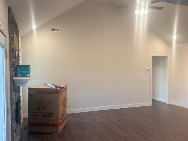 Photo - 511 Ayden Ln