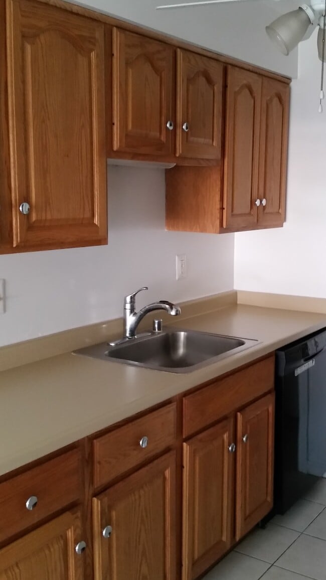 Photo - 2405 Normandy Square Pl Unit B