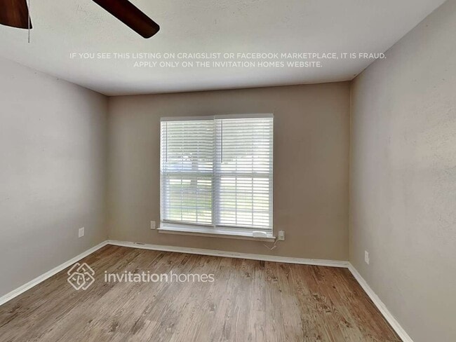 Photo - 1003 Rosewood Ln