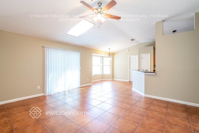1919 Hunters Trace Cir