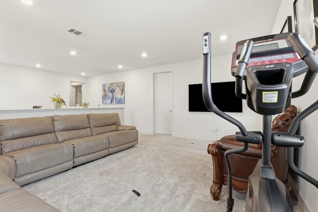 Photo - 3037 Copley Dr
