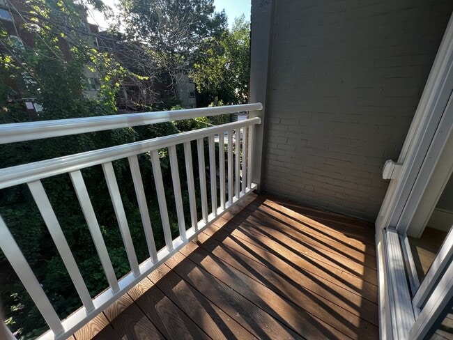 Photo - 9 University Rd Unit 2